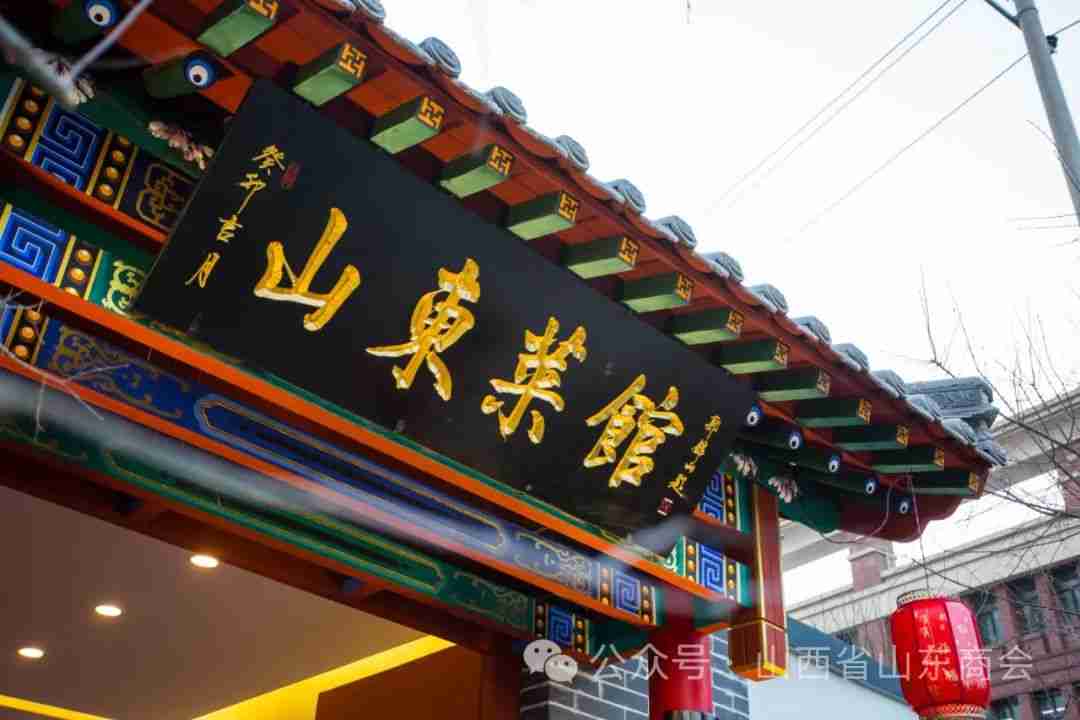 DƬ