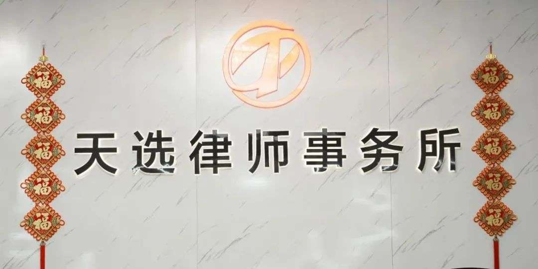 DƬ